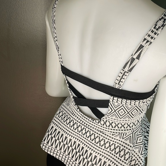 Tankini top - Picture 4 of 8